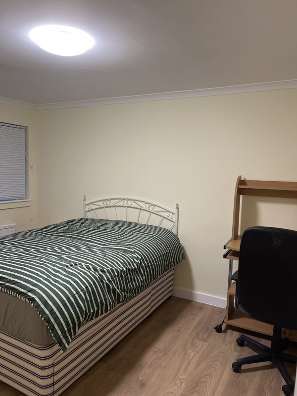 Room The Downs in Harlow