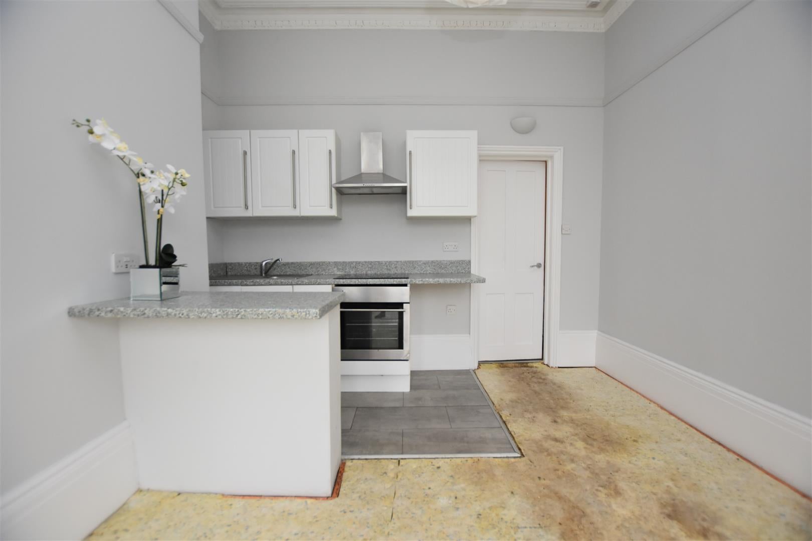 Flat Markwick Terrace in Hastings
