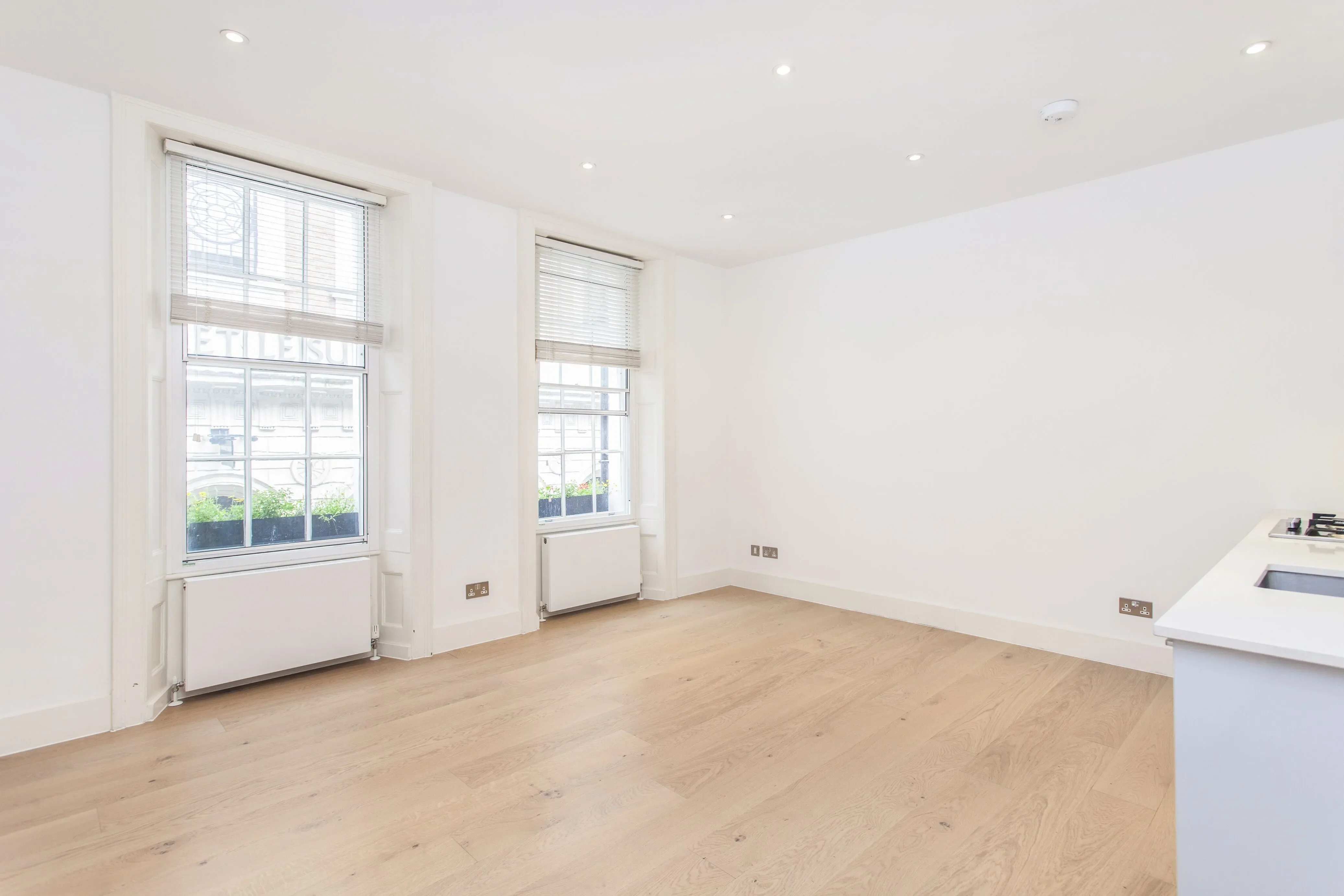 Flat Ganton Street in City of Westminster