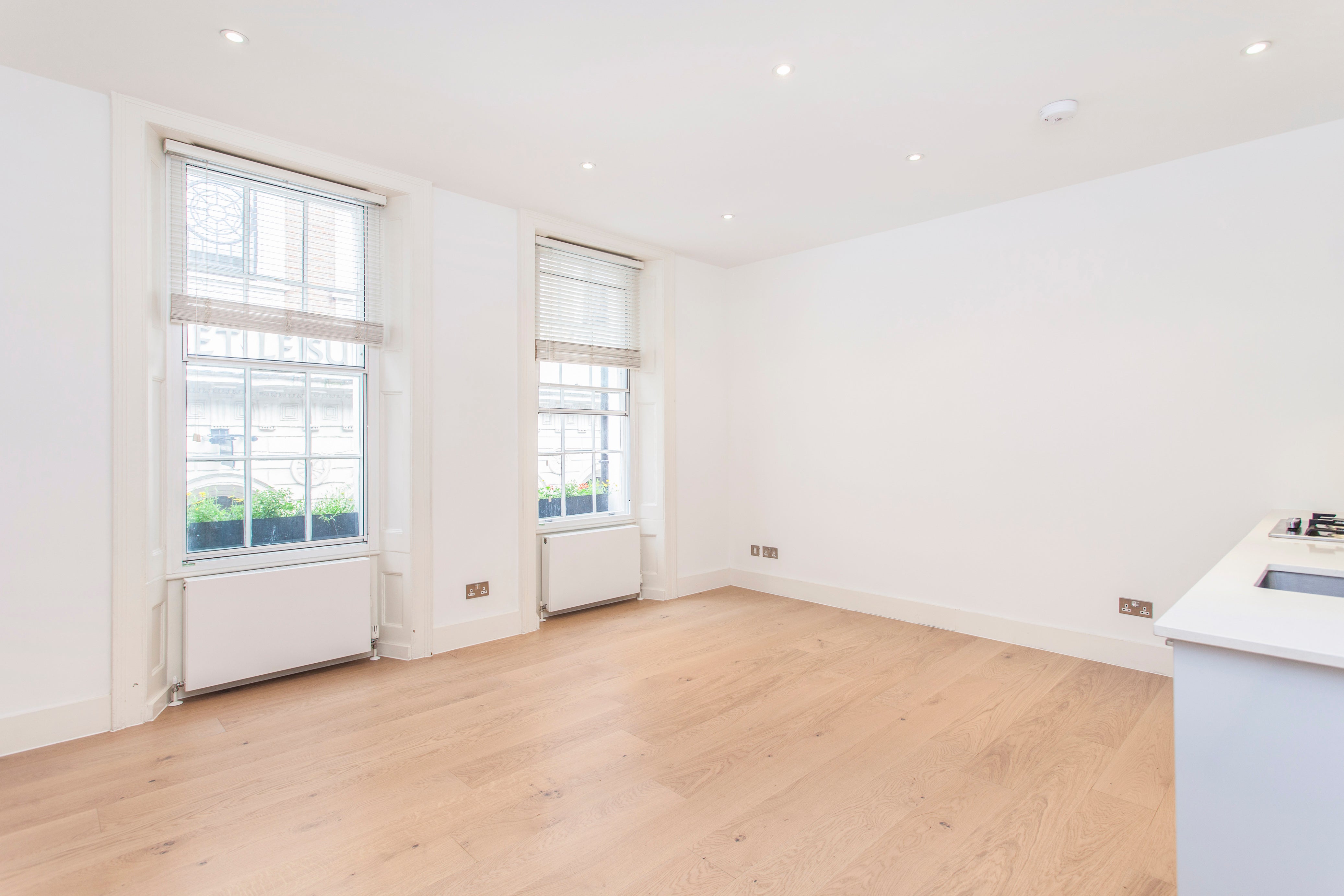 Flat Ganton Street in City of Westminster