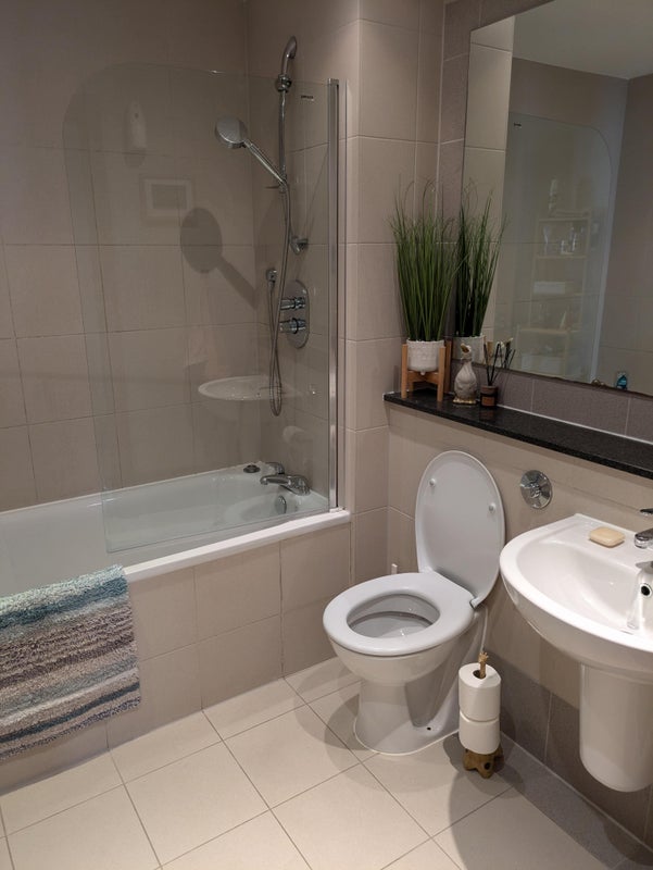 Room Heron Place in City of Edinburgh