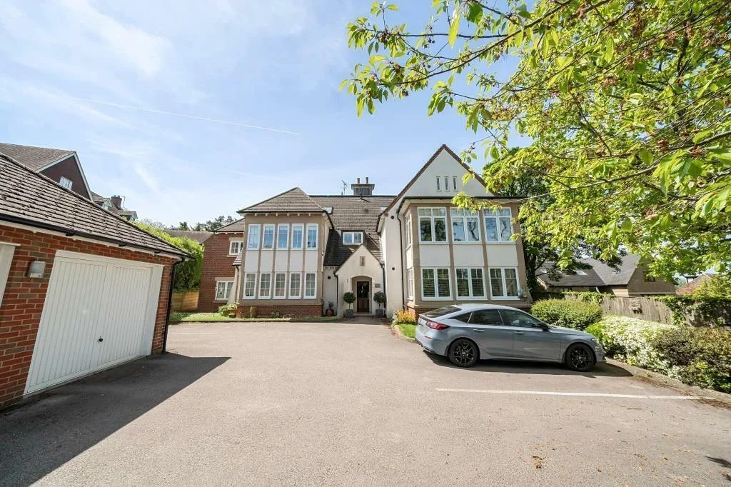 Flat Cumnor Hill in Oxford