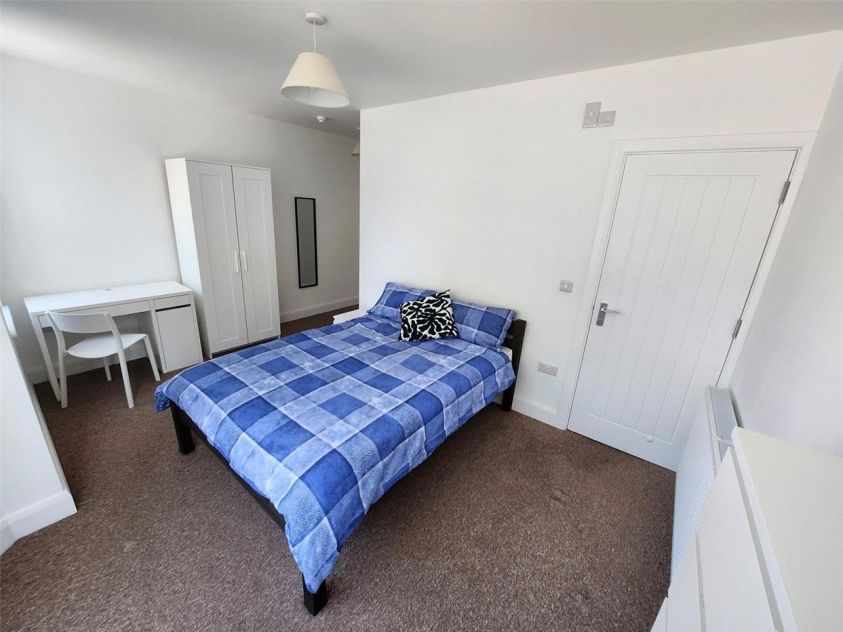 Flat Colwick Road in Nottingham