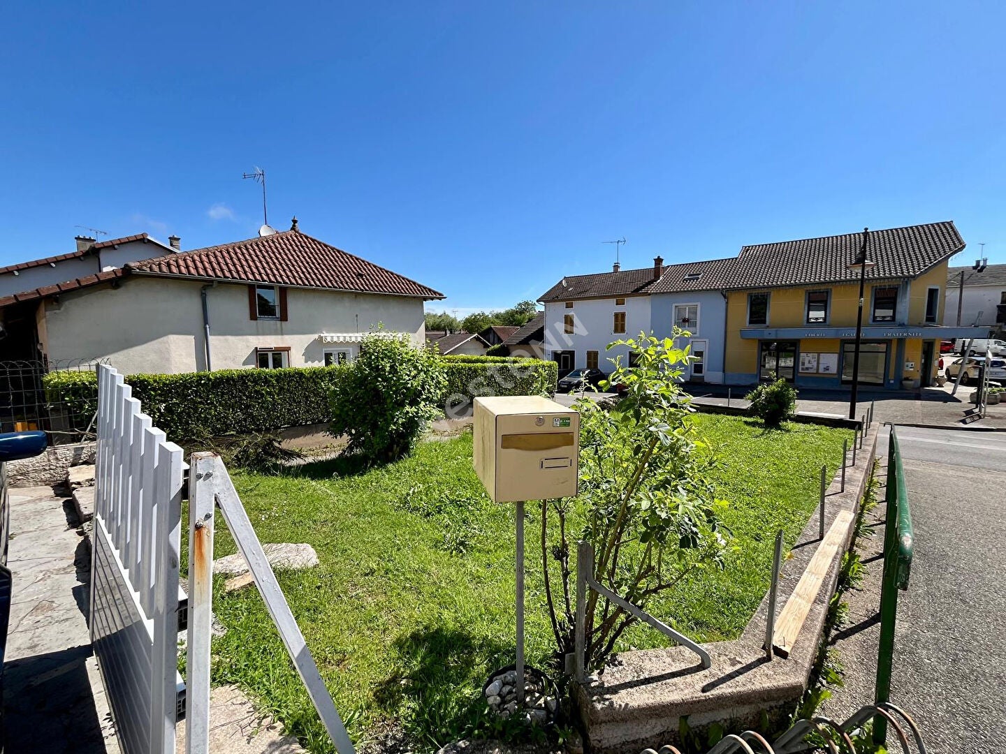 Maison Rue Centrale à Varennes-Saint-Sauveur