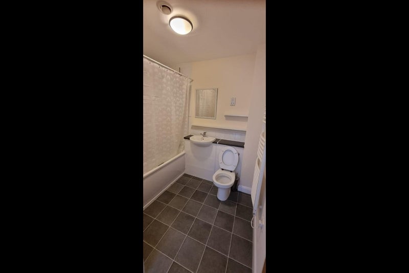 Room Weaste Lane in Salford