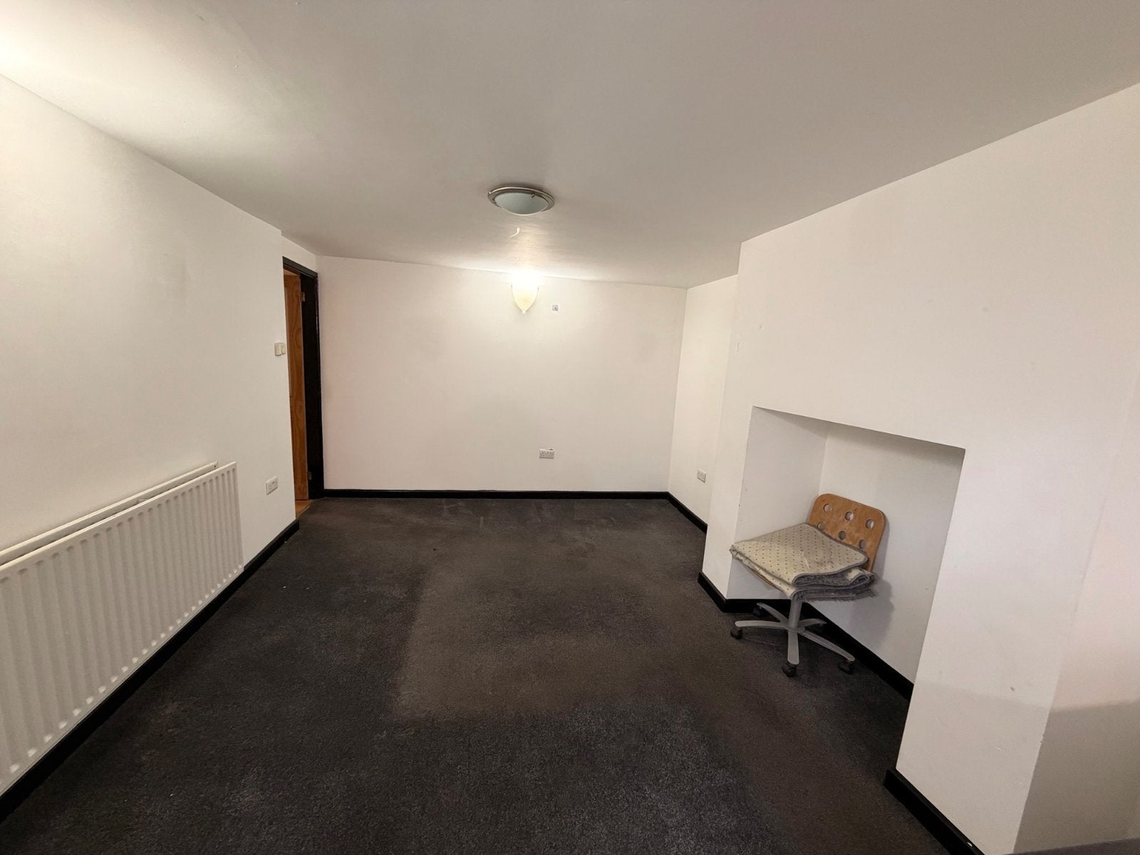 Flat Back Hill Top Mount in Leeds