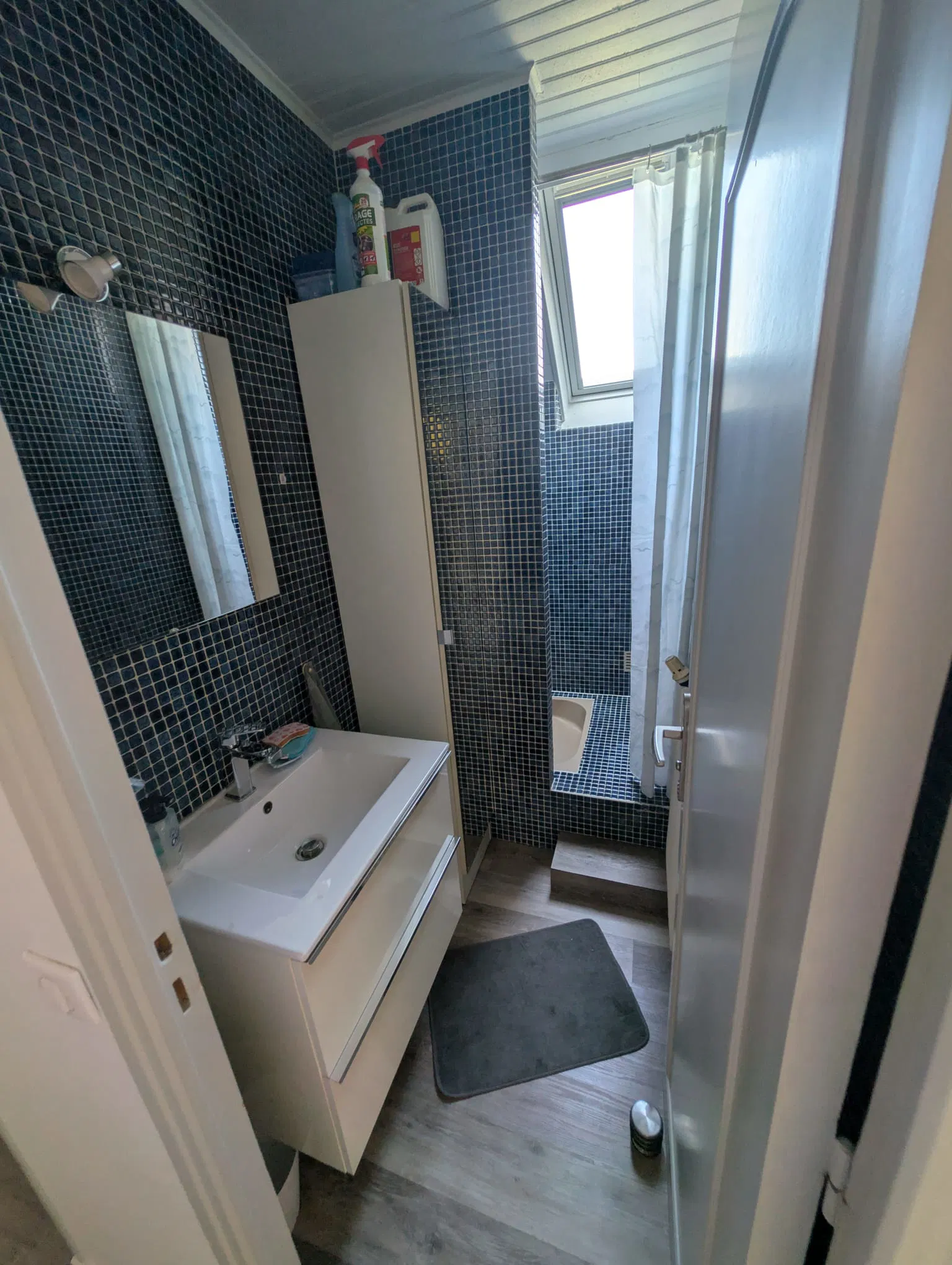 Room Rue des Capucines in Houilles