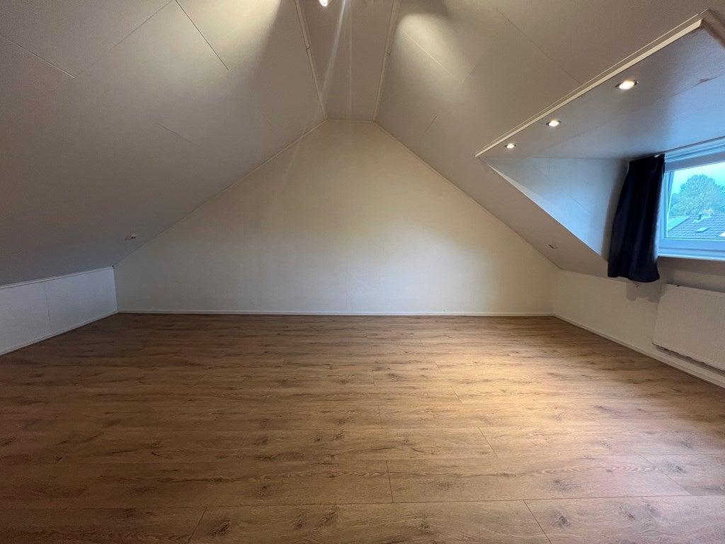 Kamer te huur: Edelsteenlaan, Groningen