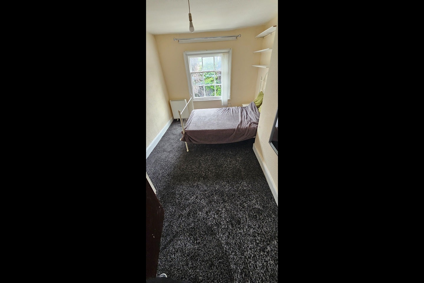 Room Tettenhall Road in Wolverhampton