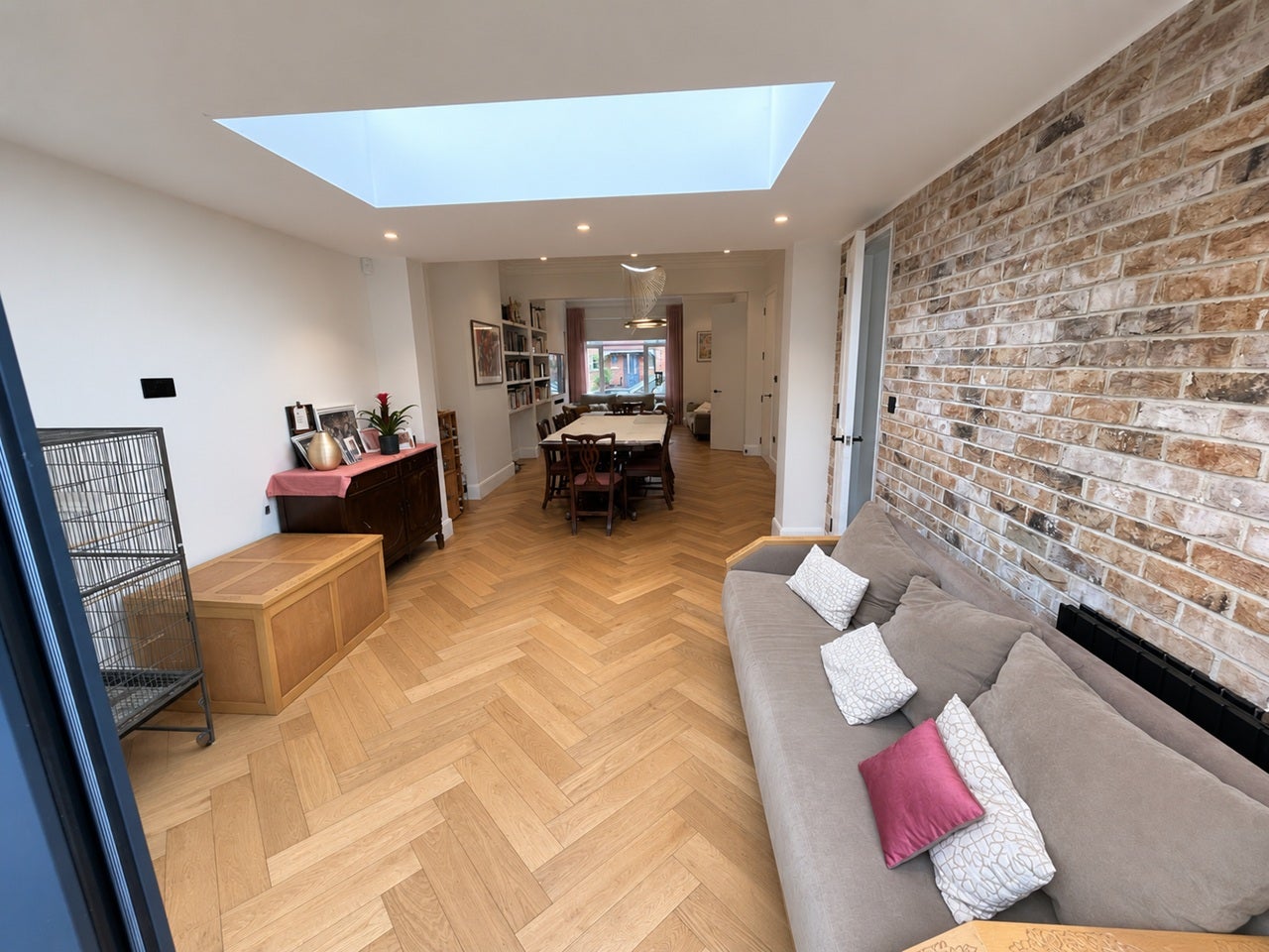 House Rowsley Avenue in Greater London