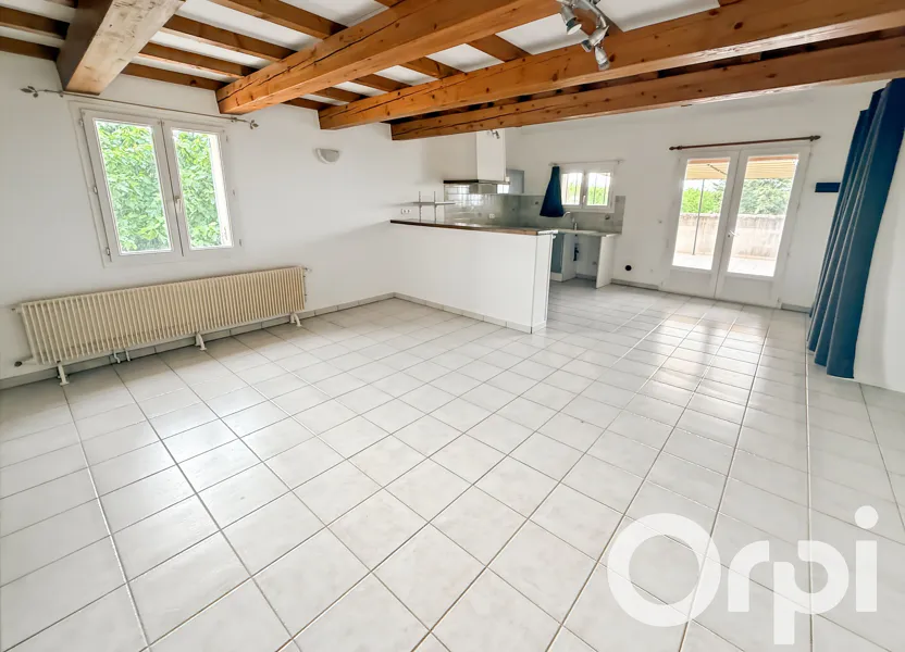 Appartement Chemin de Ratavoux à Camaret-sur-Aigues