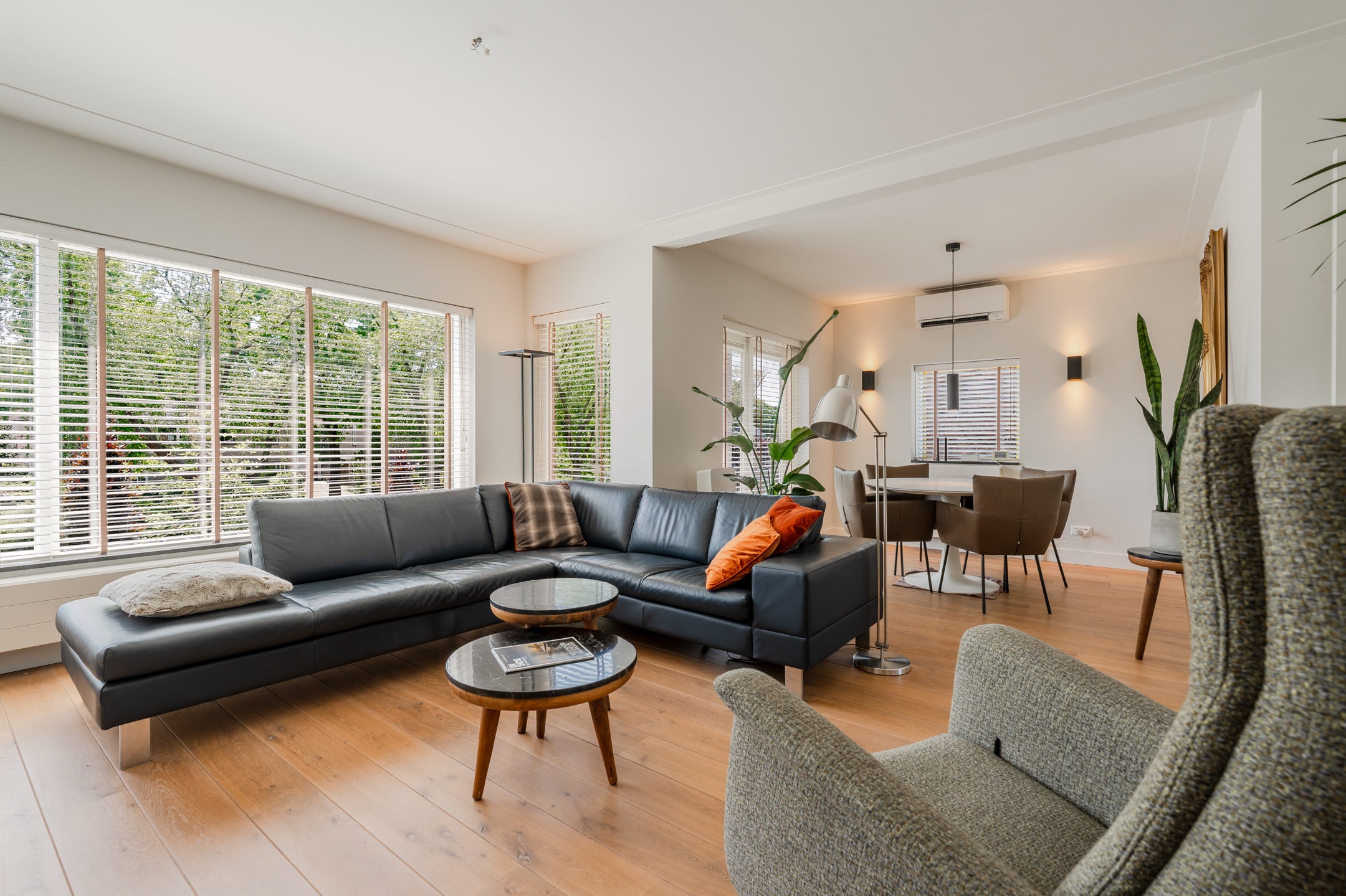 Appartement te koop: Rembrandtlaan 72A, Huizen