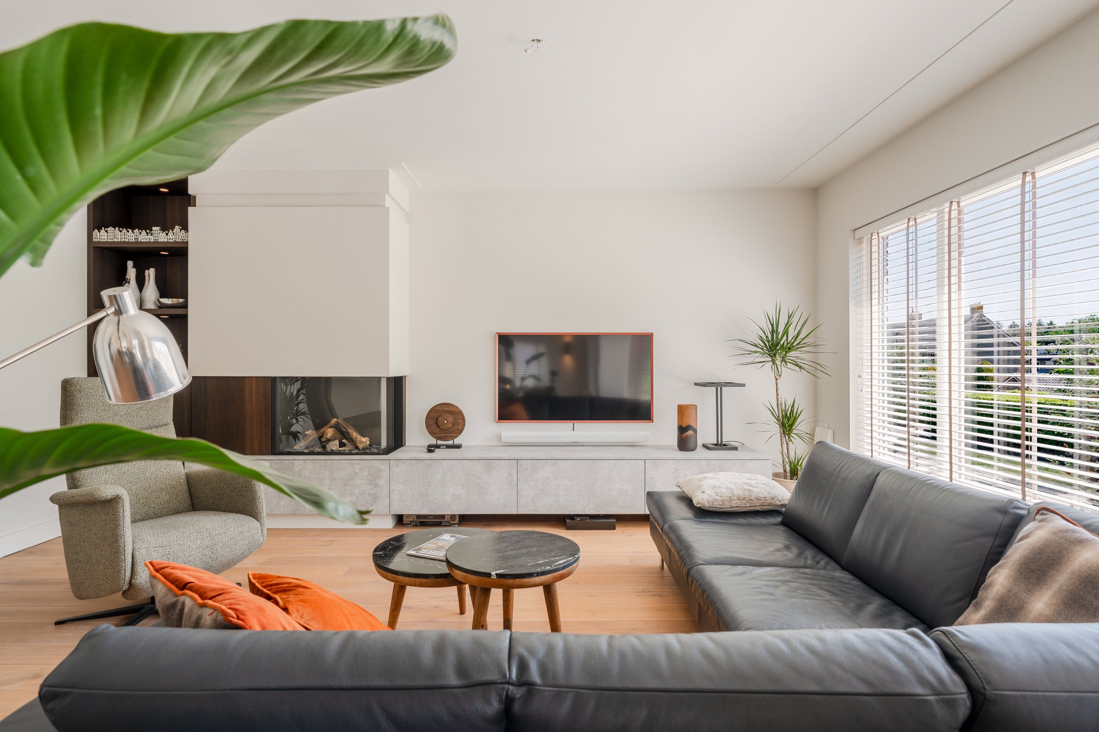 Appartement te koop: Rembrandtlaan 72A, Huizen