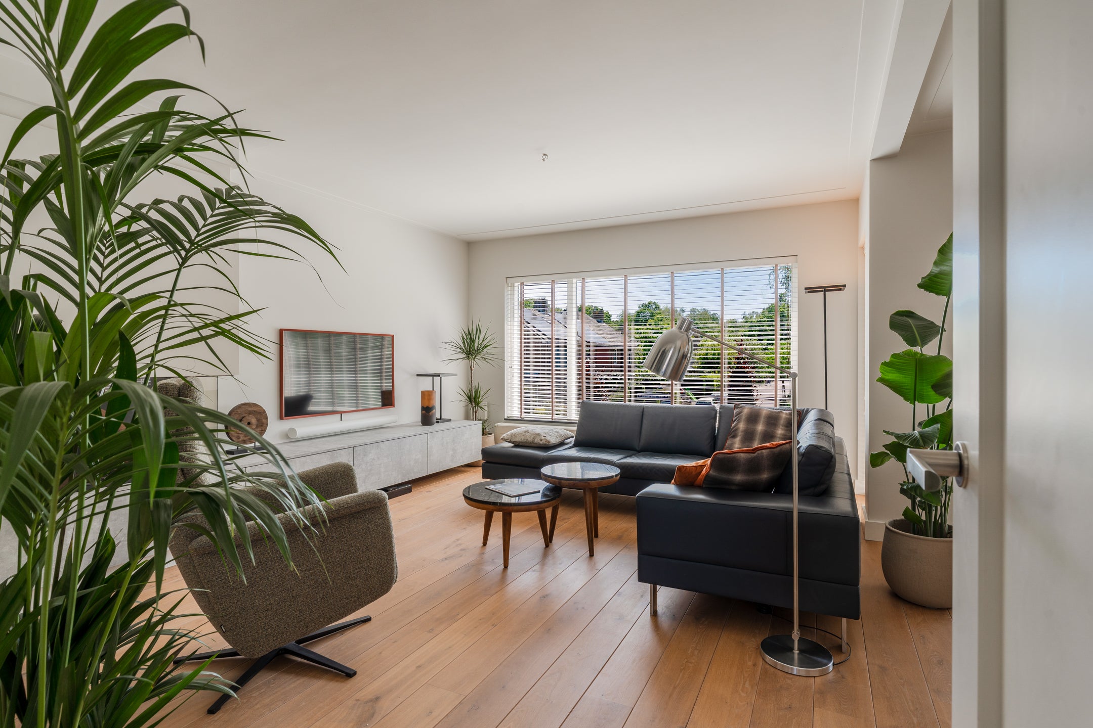 Appartement te koop: Rembrandtlaan 72A, Huizen