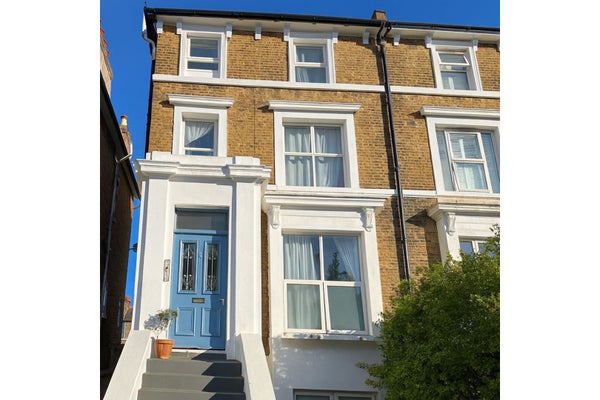 House Mount Pleasant Road in London