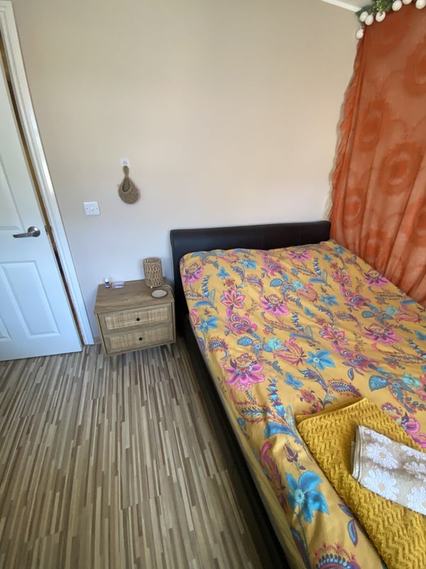 Room Hannington Grove in Bournemouth