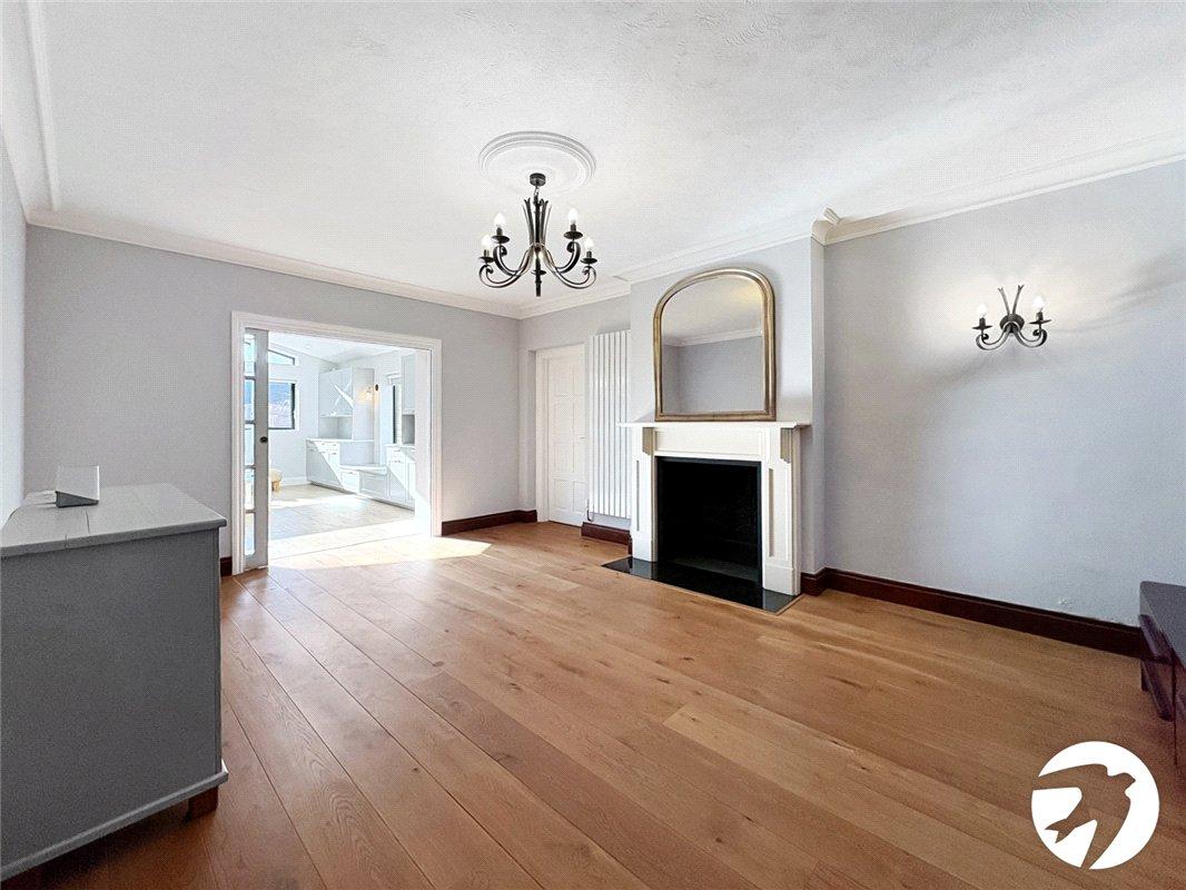 House Woodside in Greater London