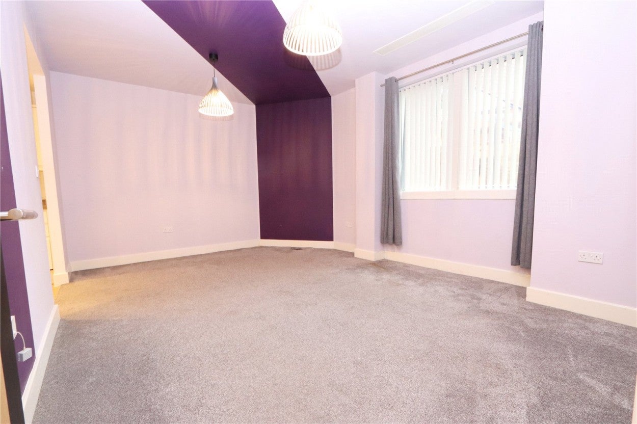 Flat South Seventh Street in Milton Keynes