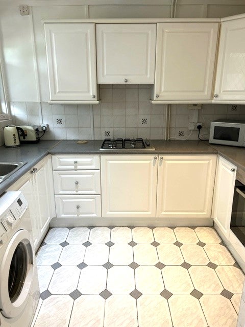 Flat Bodmin Grove in Birmingham
