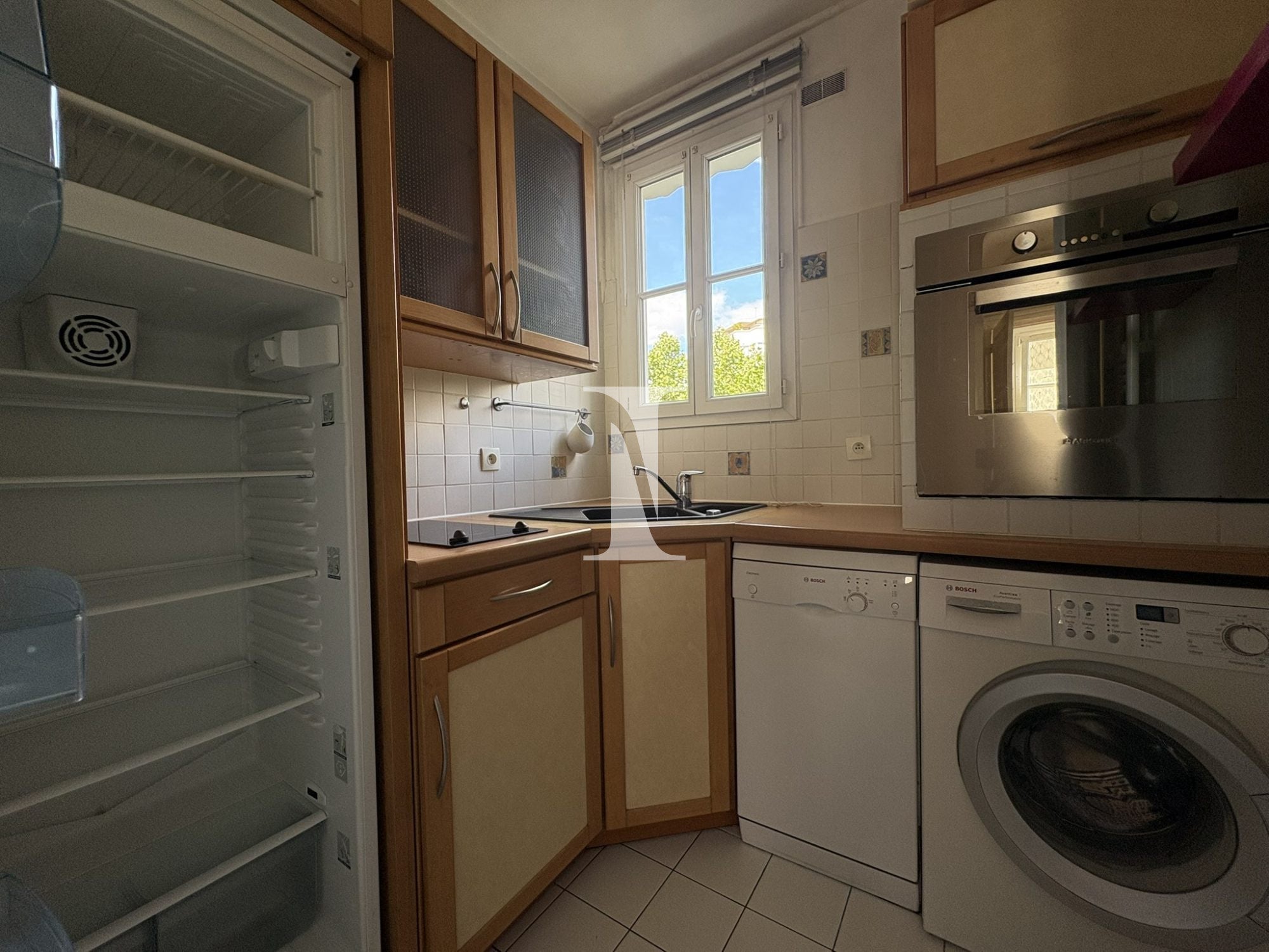 Appartement Place Adolphe Chérioux à Paris