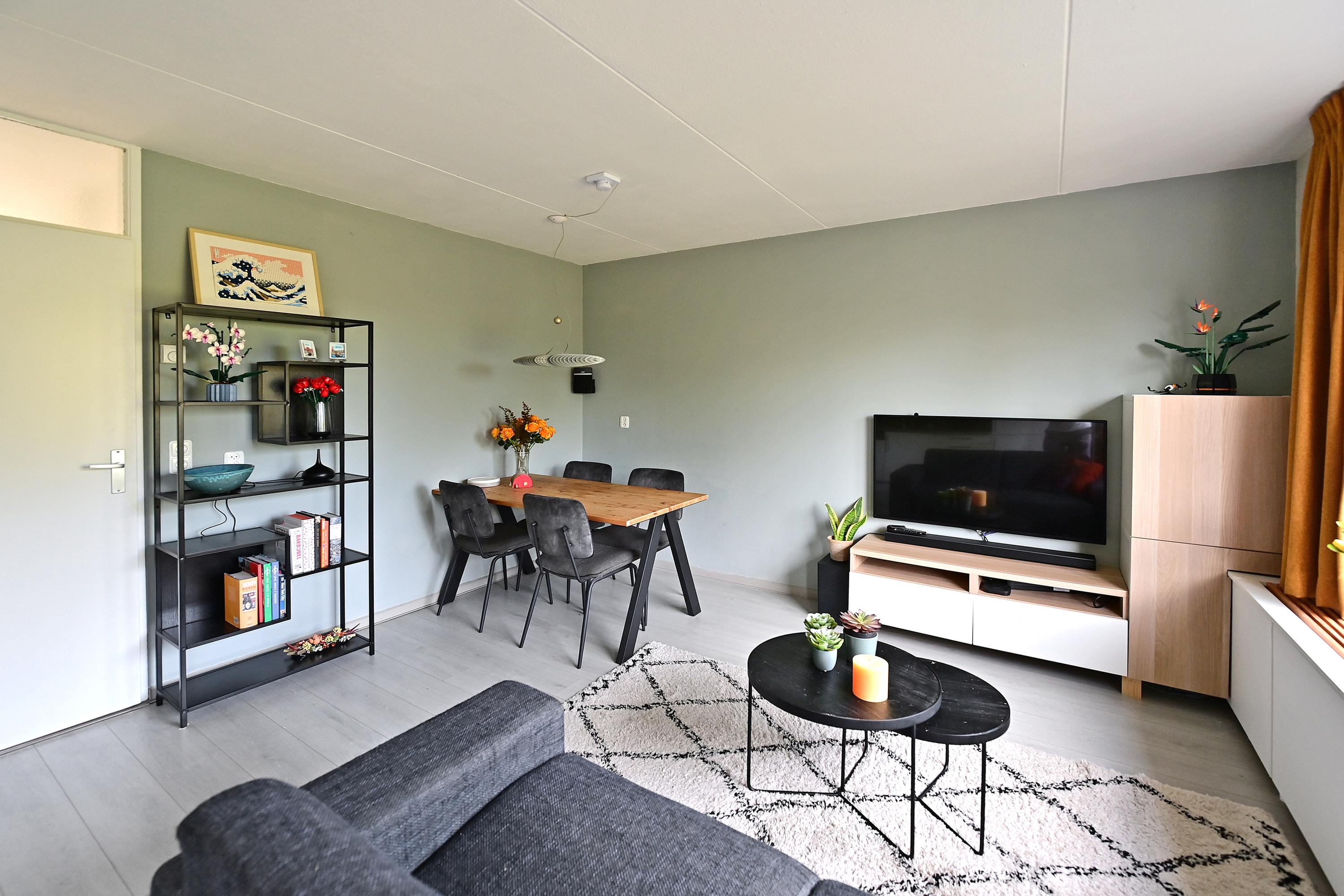 Studio te koop: Westkade 38, Huizen