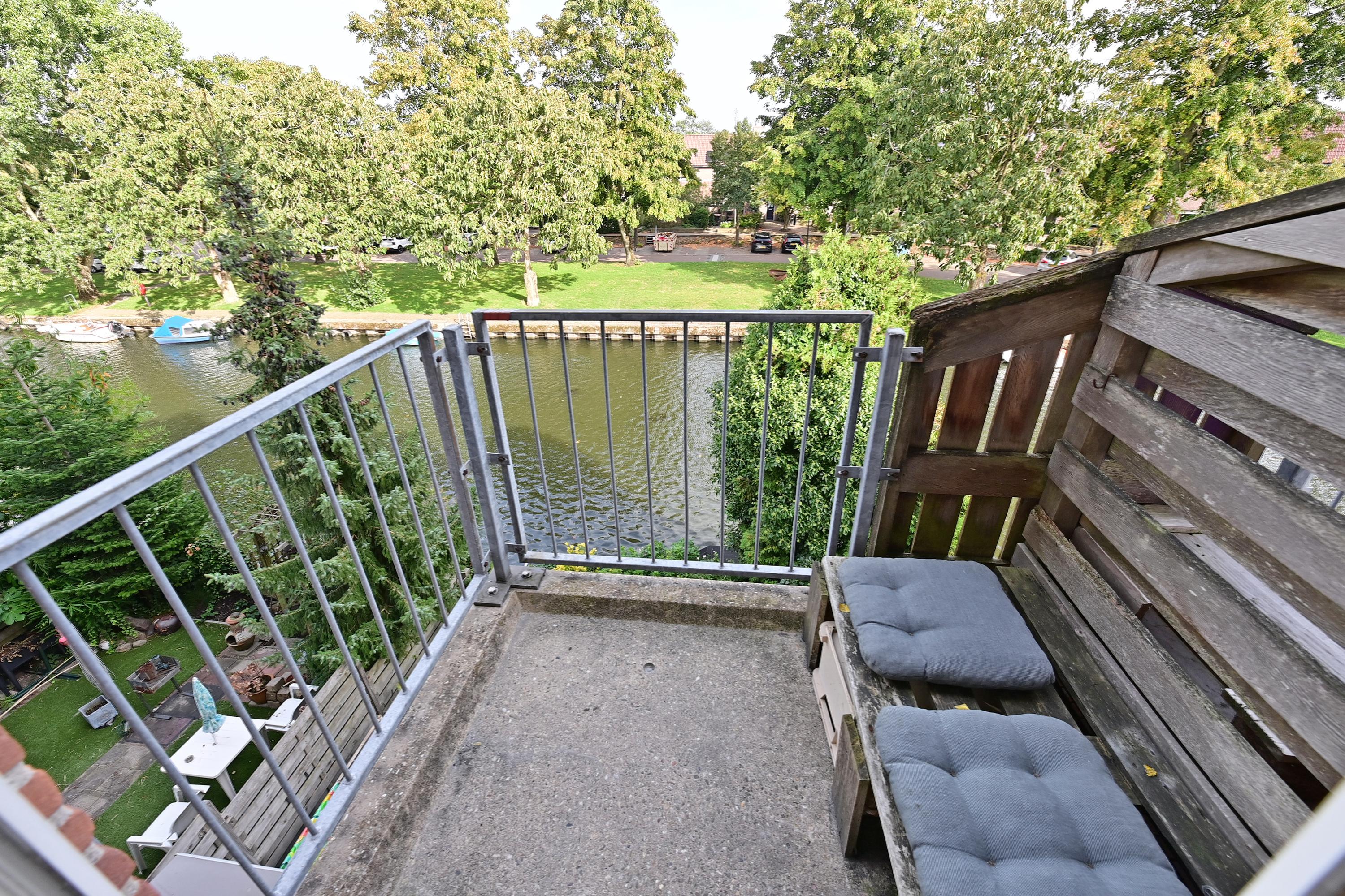 Studio te koop: Westkade 38, Huizen