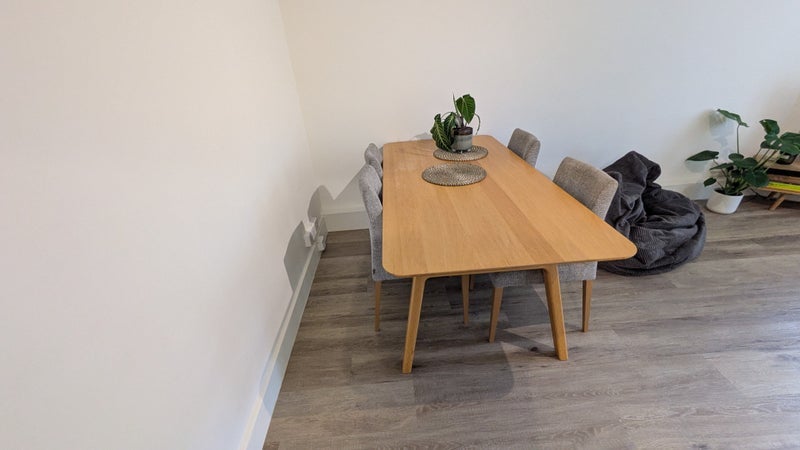 Flat Kintyre Court in Greater London
