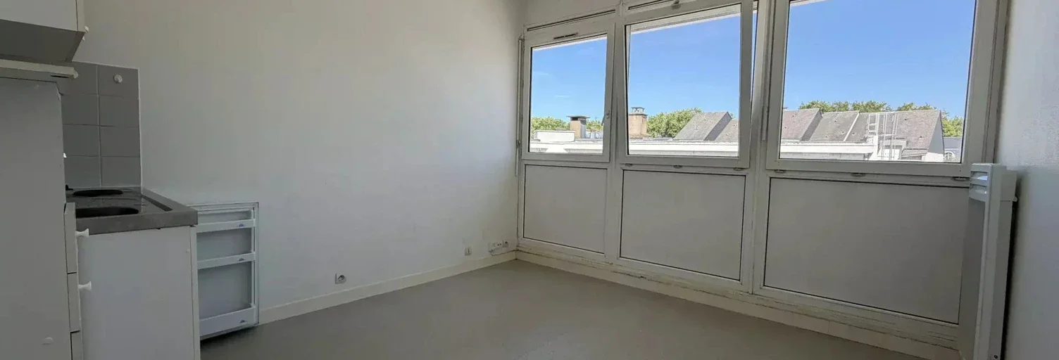 Flat Rue Frédéric Joliot-Curie in Tours