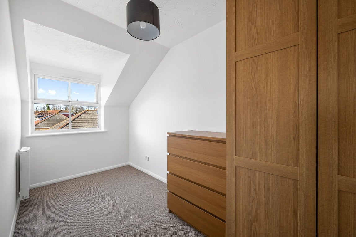 Flat Aisher Way in Sevenoaks
