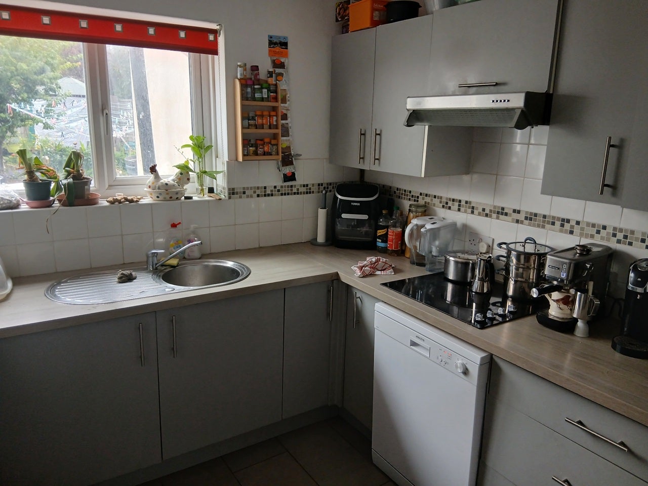 Room Upper Brighton Road in Worthing