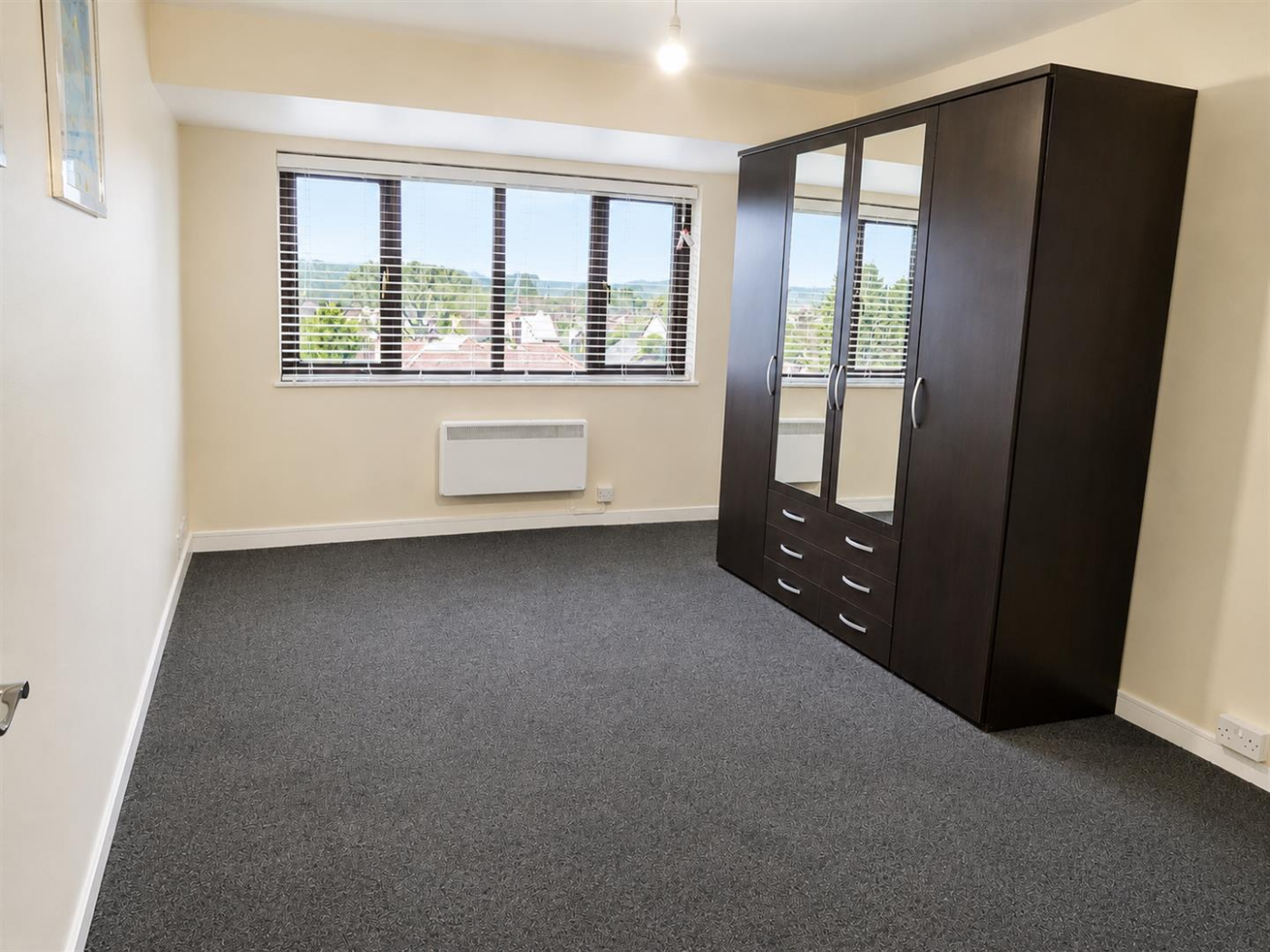 Flat Leicester Road in Greater London