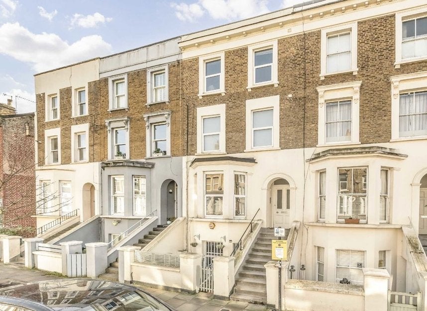Flat Maygrove Road in Greater London