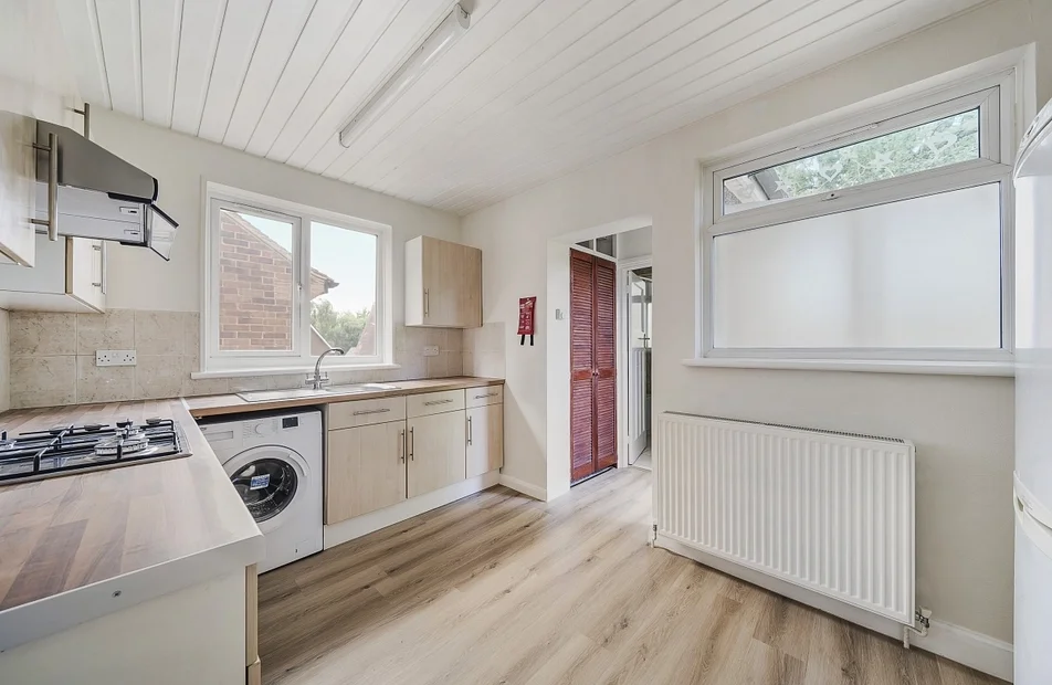 Flat Marlborough Close in Greater London