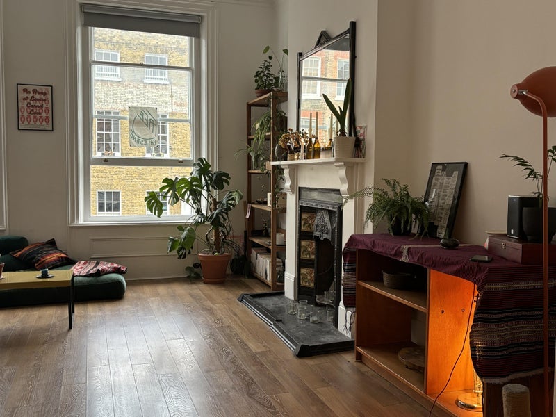 Room Stoke Newington Church Street in Greater London