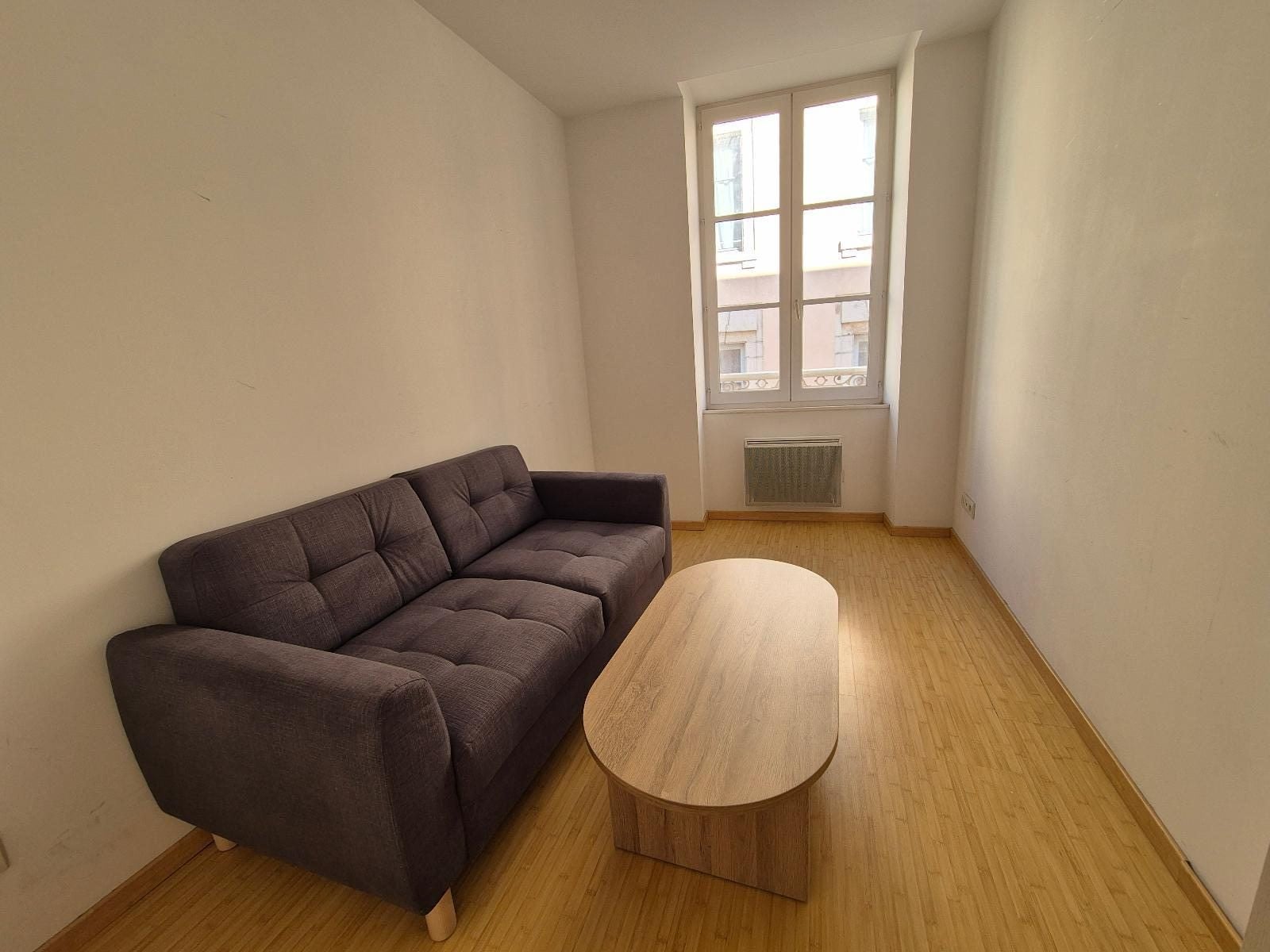 Appartement Place aux Herbes à Mâcon