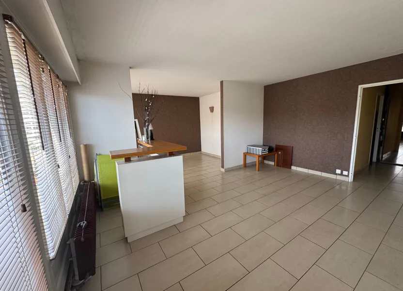 Flat Rue Professeur Patel in Lyon