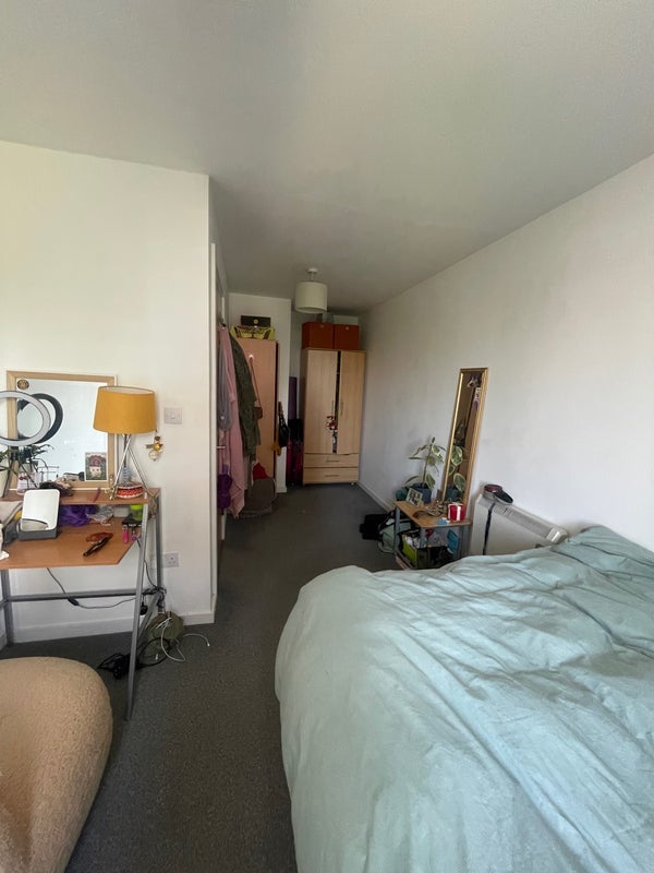 Room Ordsall Lane in Salford