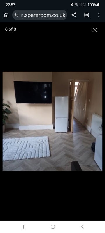 Room Spring View Road in Sheffield