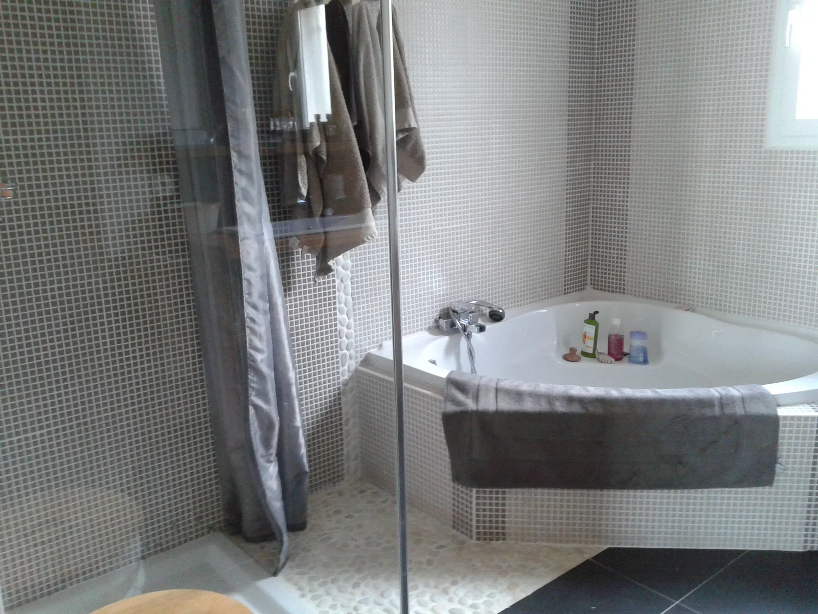 Chambre Place du Château à Verfeil