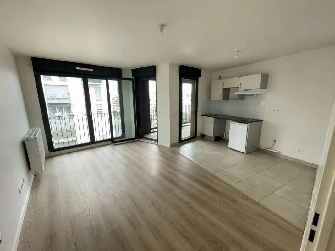 Flat Rue Nadia Murad in Bondy