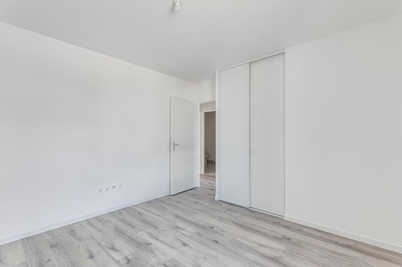 Flat Rue Eugène Freyssinet in Ris-Orangis