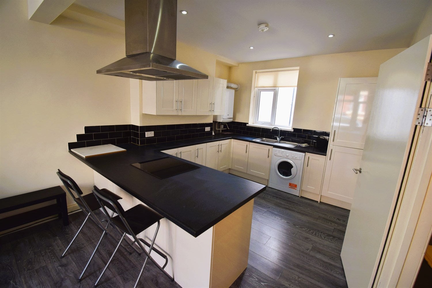 Flat Caerleon Road in Newport