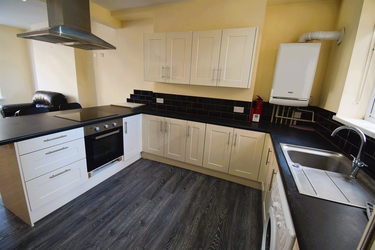 Flat Caerleon Road in Newport
