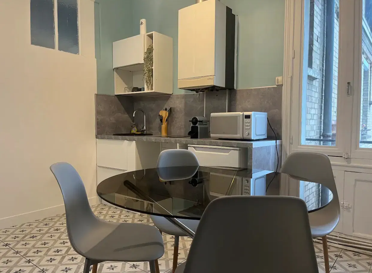 Room Rue de Louiseville in Soissons
