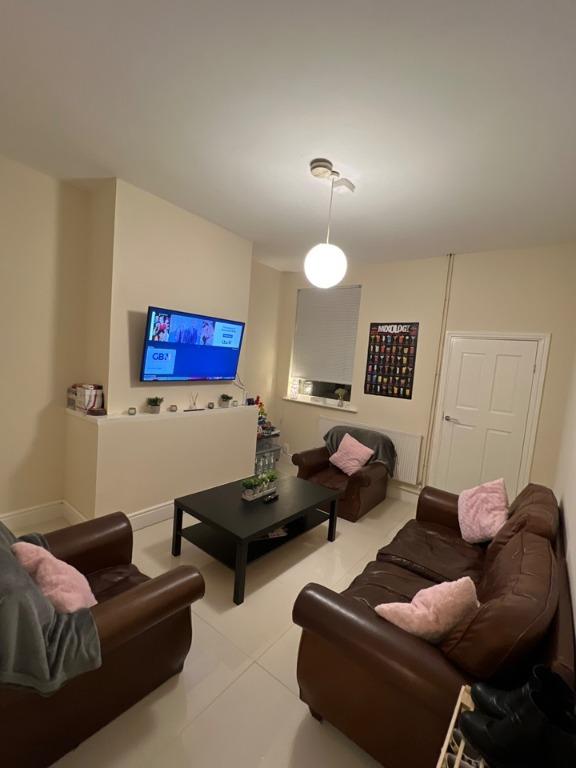 House Cauldon Road in Stoke-on-Trent