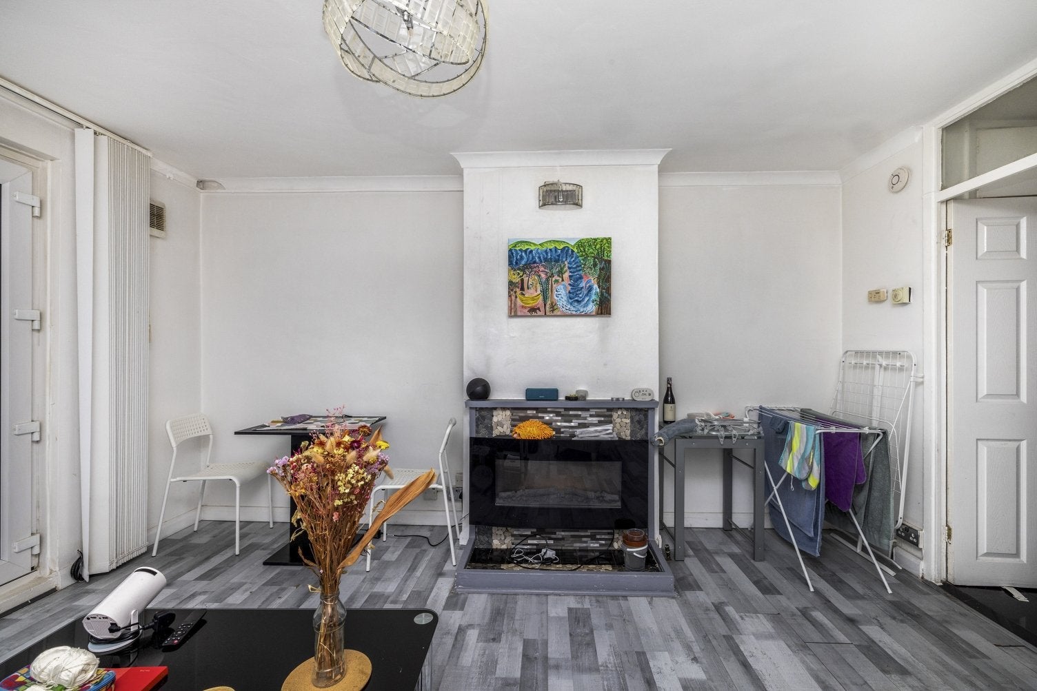 Flat Berryfield Road in Greater London