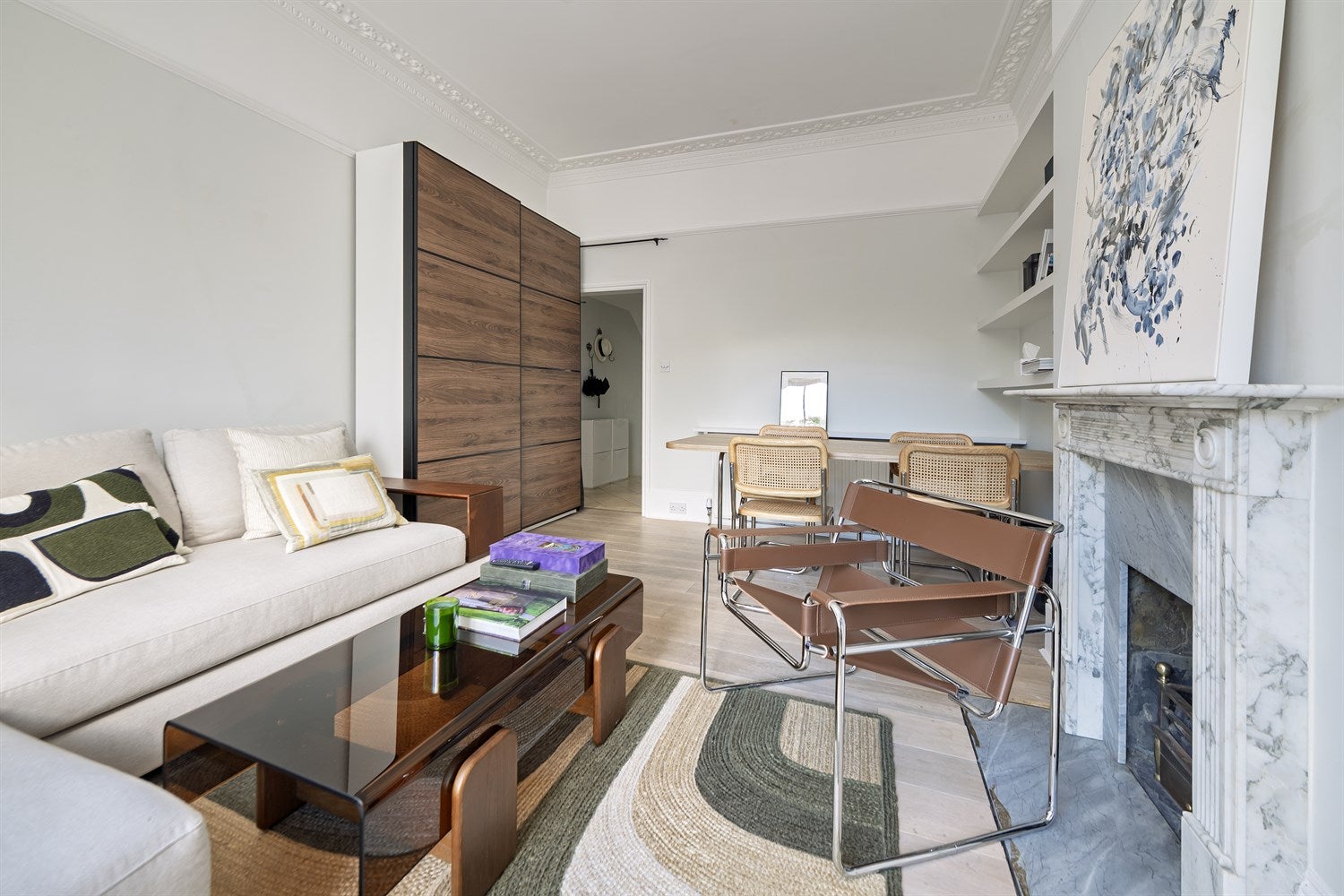 Flat Alexander Street in City of Westminster