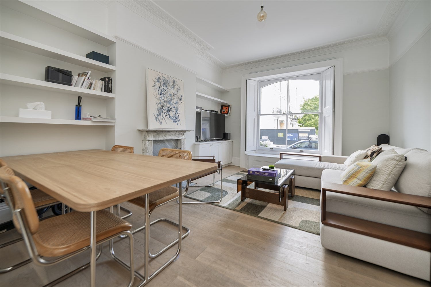 Flat Alexander Street in City of Westminster