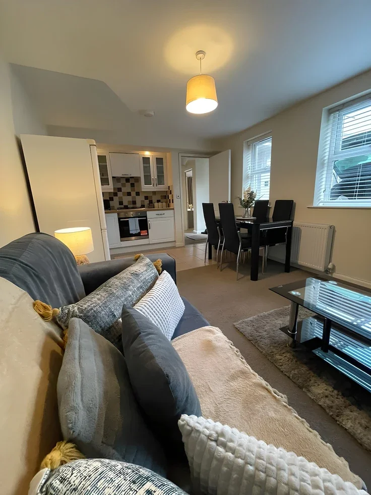Flat Barroon in Derby