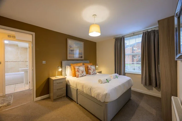Flat Barroon in Derby